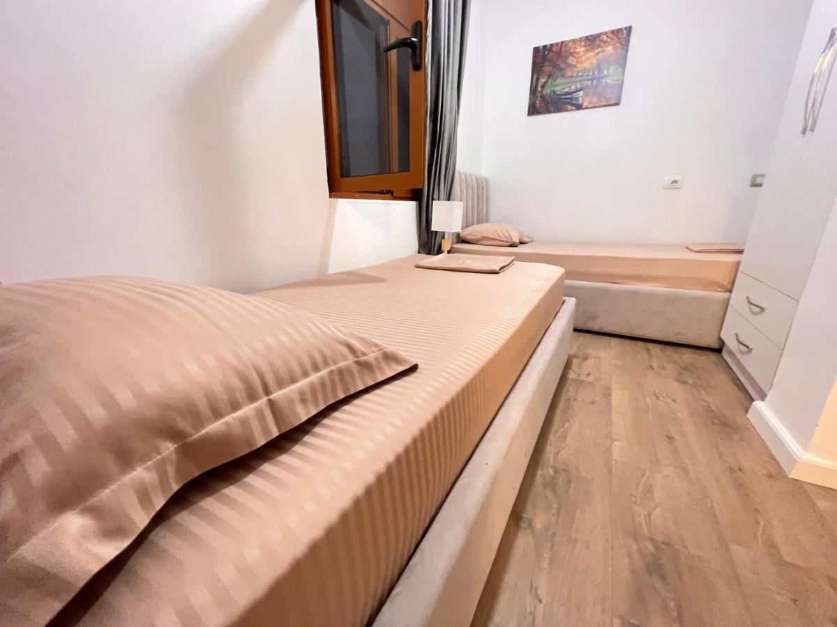 Arteg Apartments Durrës Eksteriør billede